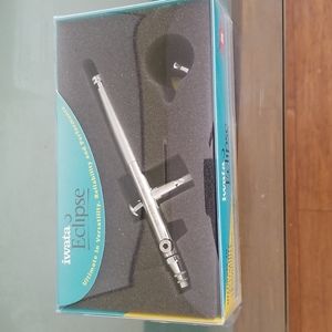Iwata eclipse side feed air brush gun
